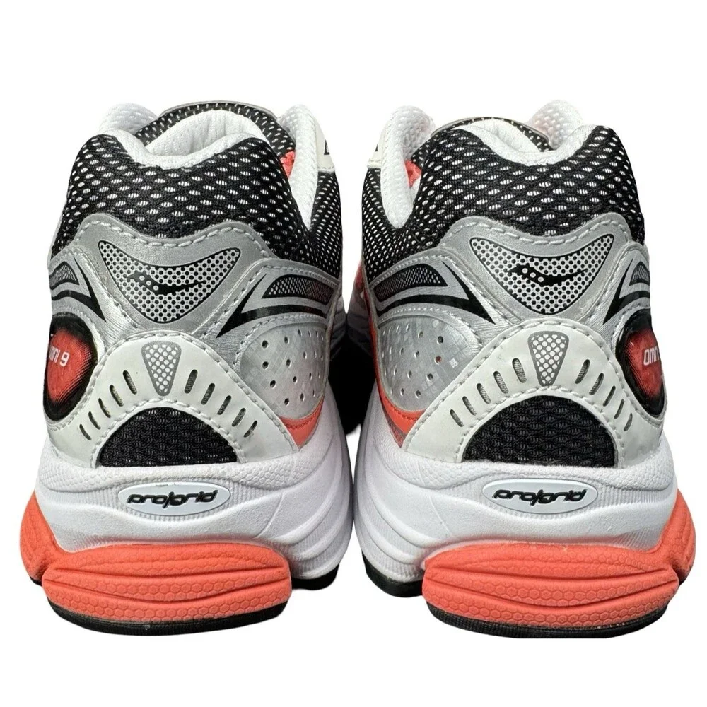 Saucony Mens 10.5 Running Sneakers Shoes ProGrid Omni 9 Coral Silver White New